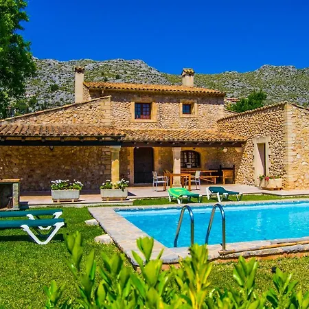 Cuixach - Stone Mallorcan In Holiday home Pollenca
